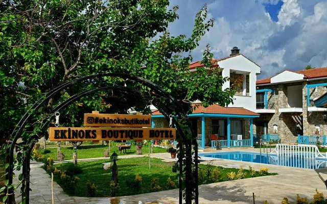 Ekinoks Otel