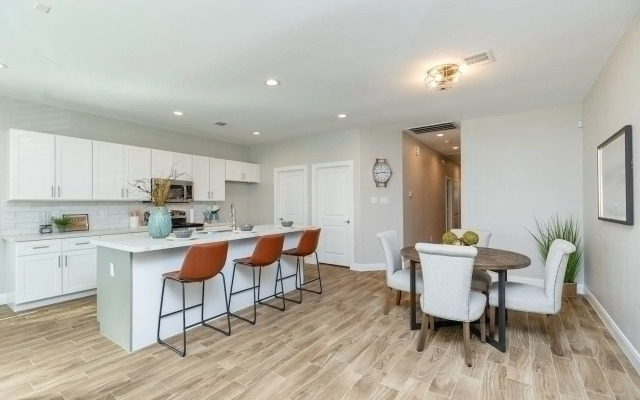 Modern Elegance:Minutes from NRG, Houston