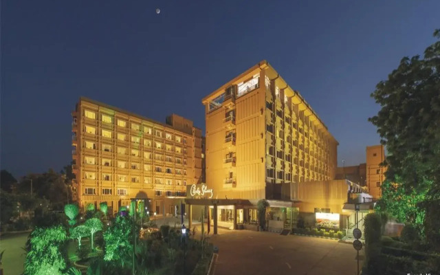 Hotel Clarks Shiraz