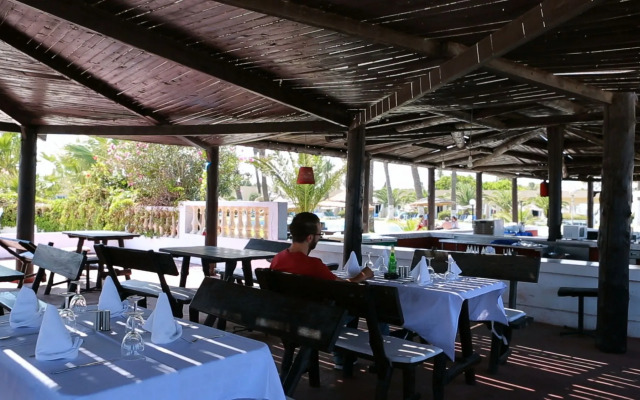Hotel Les Palmiers Beach Holiday Village