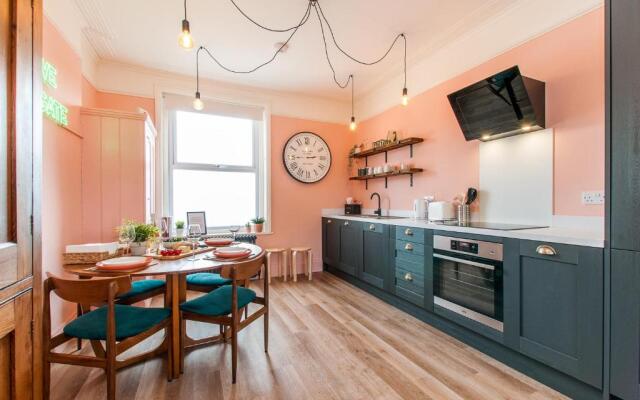 Queen Palm Apartment - Margate - 3 mins walk to beach