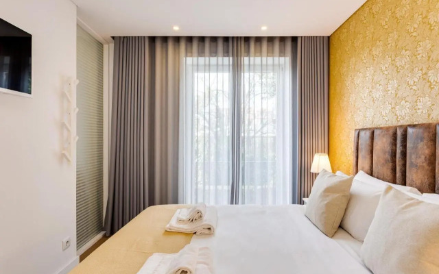 Almada Downtown Apartment by DA'HOME