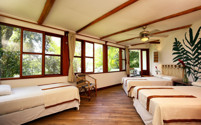 Hotel Villa Maya