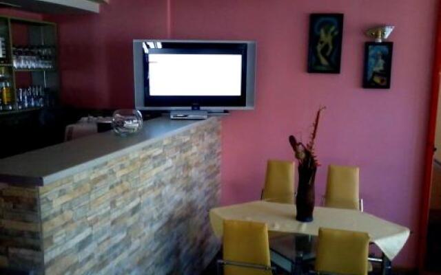 Hotel Rai Shumen