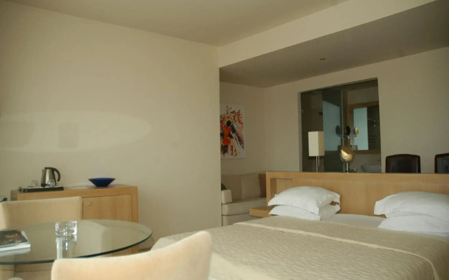 LVZZ Hotel - Boutique Class