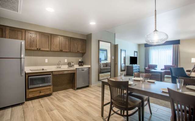 Homewood Suites by Hilton Salina Downtown