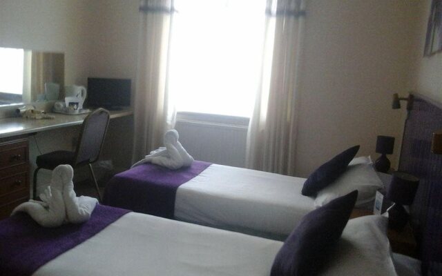 AJ's Bed and Breakfast
