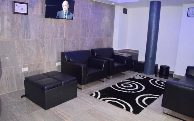 Latitude 1 Serviced Suites