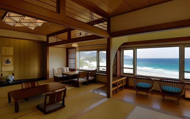 Hotel Izukyu