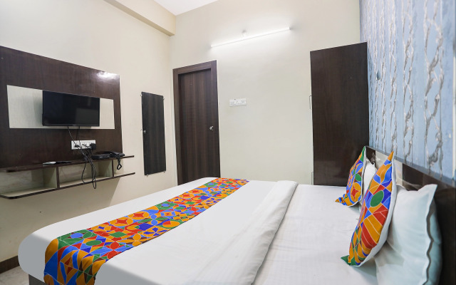 Fabhotel Royal Stay Inn