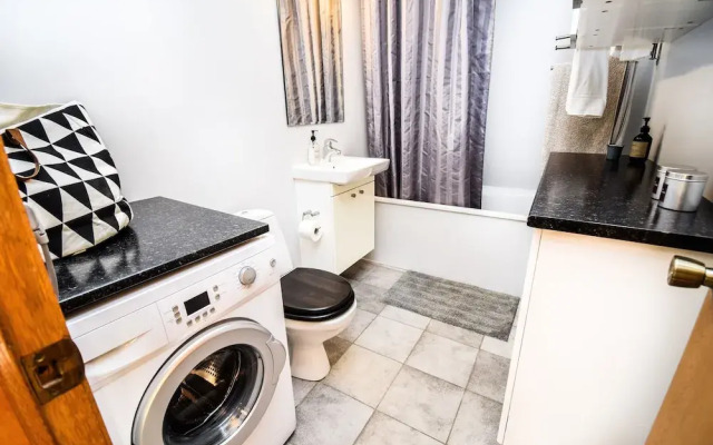 Apartment A32