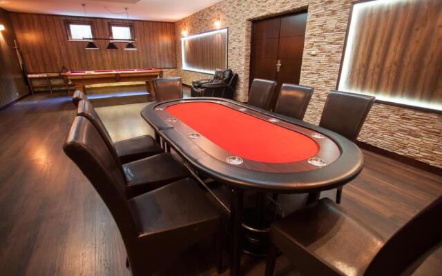 Gościniec pod Strzechą