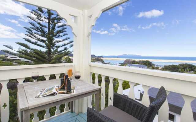 Mangawhai Lodge