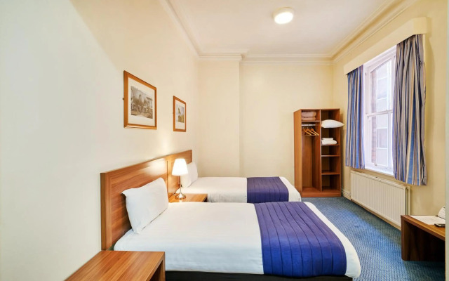 Discovery Inn Hotel