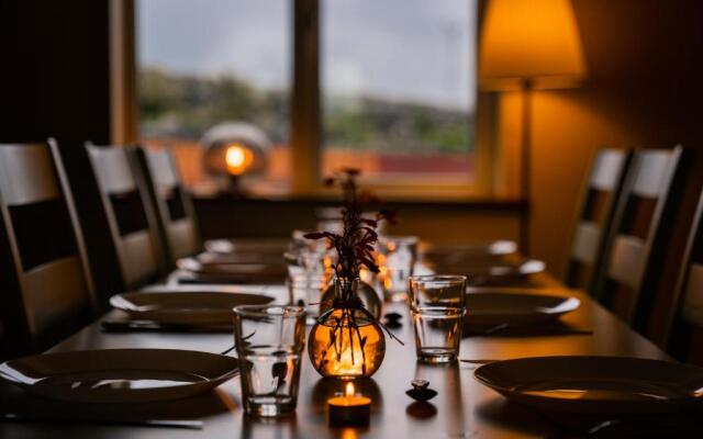 Aran Walkers Lodge