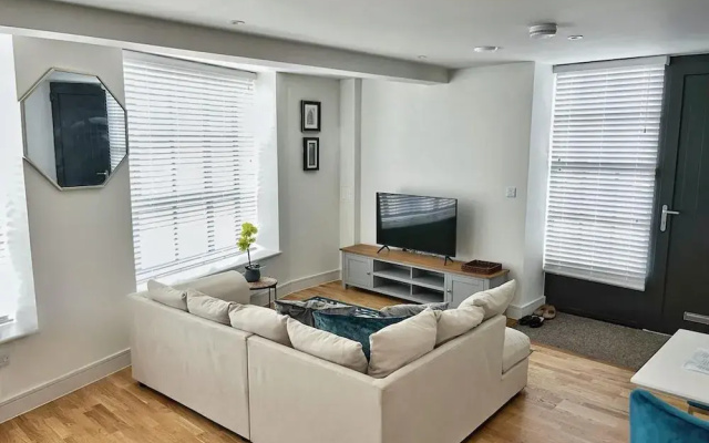 Luxurious One Bedroom Apartment in Northampton
