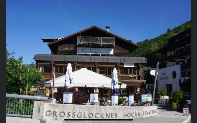 Lukasmayr Hotel