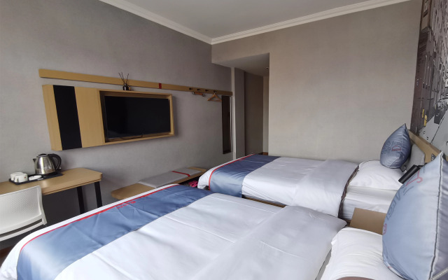 Junyi Chain Hotel (Anqing Tongcheng Haifeng Road)