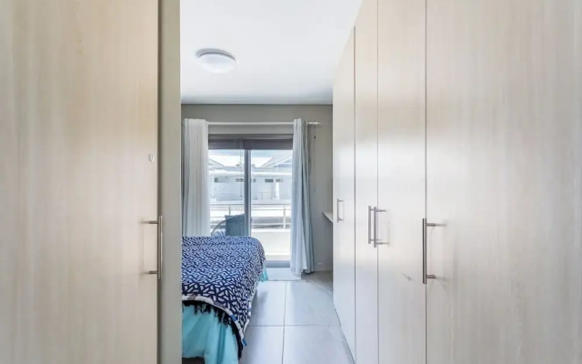 Seaside Village J9 by Ctha
