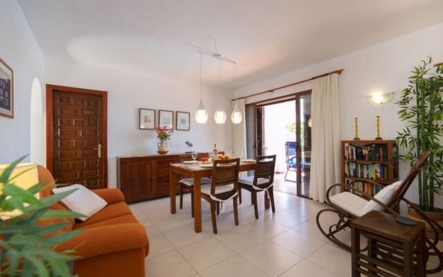 House Cecile Calpe/Calp