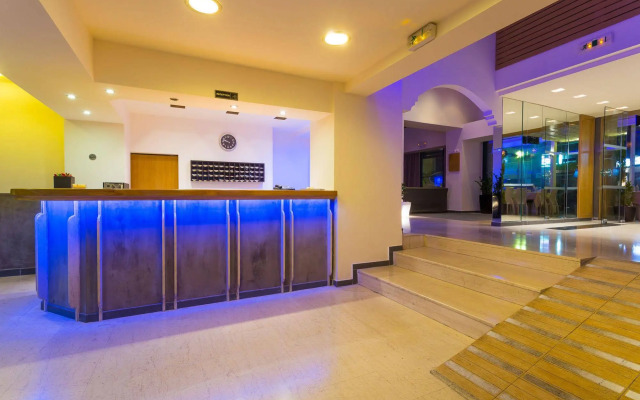 City Center Hotel