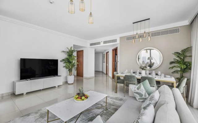 DXB - Boulevard Point - 5602 - DT