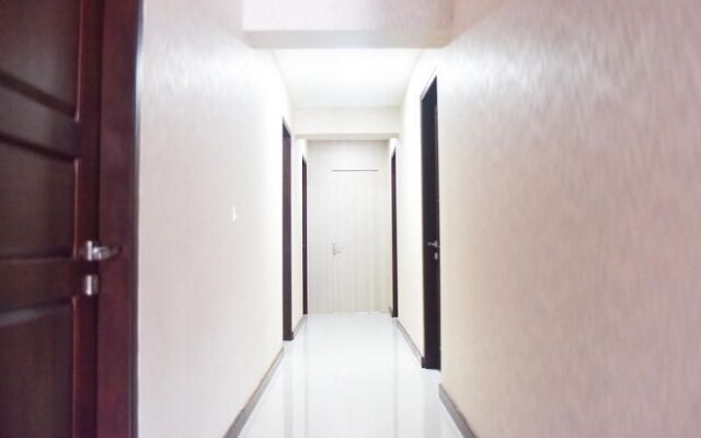 Reddoorz Plus Near Stasiun Tvri Surabaya