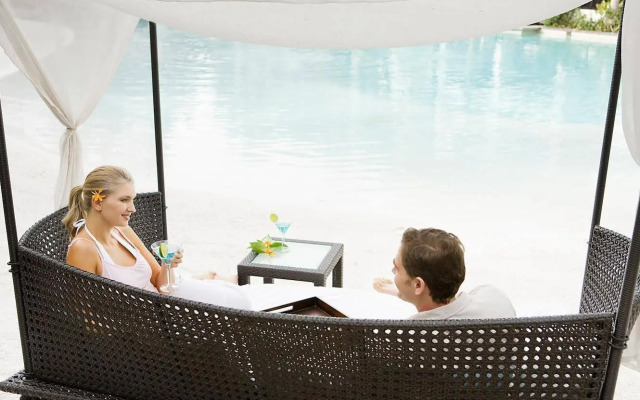 Peppers Beach Club