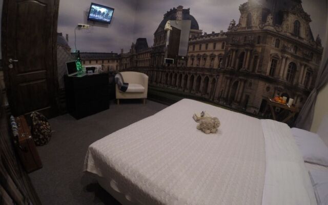 Zhukovskogo 14 Mini Hotel