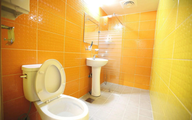 Bluefish Guesthouse - Hostel