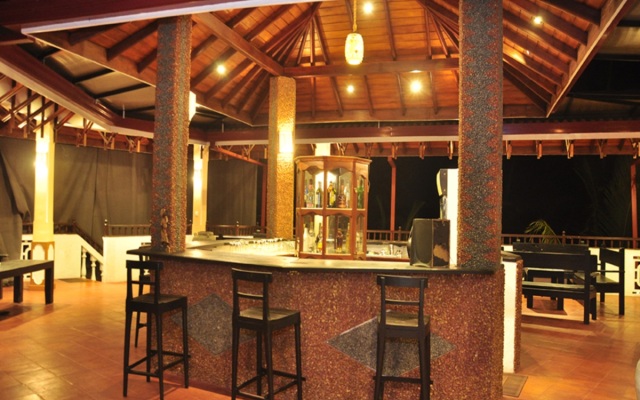 Hotel Bentota Village