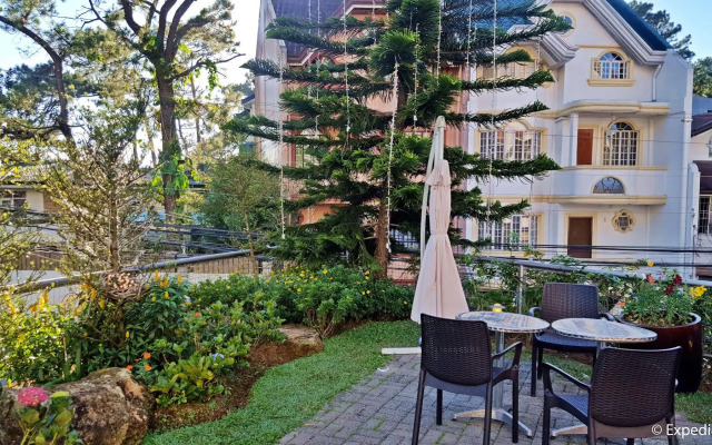 C Boutique Hotel