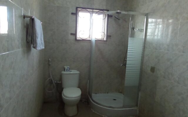 Alheri Suites