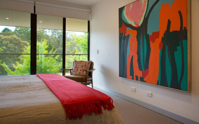 Lake Daylesford Lodge 3