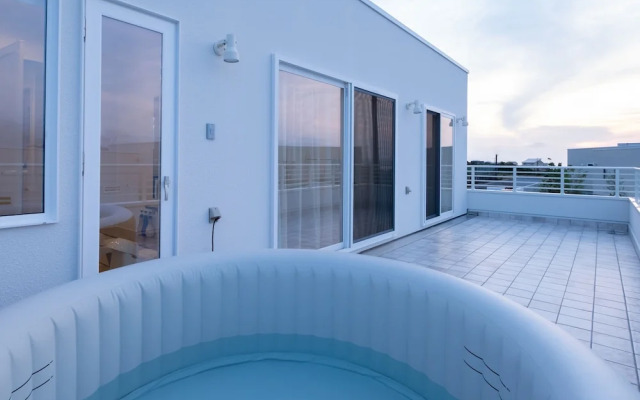 Crystal Villa SHIRAHAMA