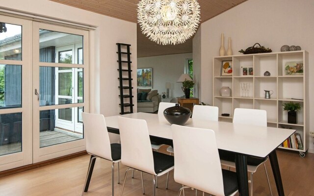 Alluring Holiday Home in Ebeltoft With Whirlpool
