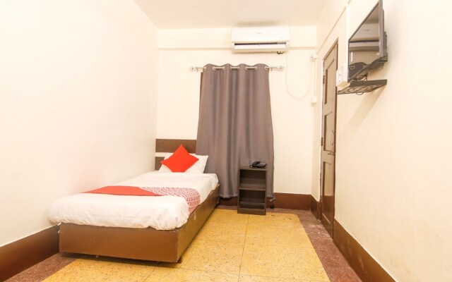 Hotel Indiraj