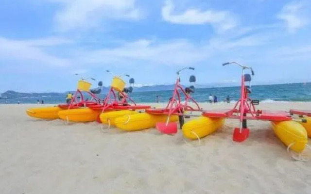 Huizhou Xiaojing Bay Guanhaiju Resort Hotel