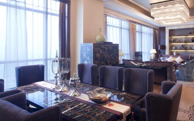 Crowne Plaza Xiangyang by IHG