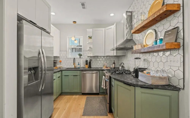 Trendy & Cozy Fishtown Game Room