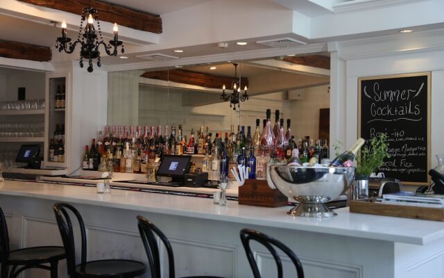 Maison Vivienne Southampton