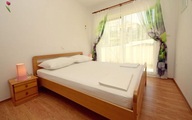 Apartment Anđa Trogir/Slatine 12288