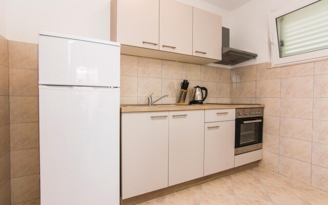 Stunning Apartment in Pridraga With 1 Bedrooms and Wifi