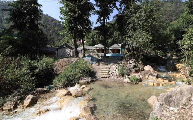Tapovan Heights Camp & Resort By OYO Rooms