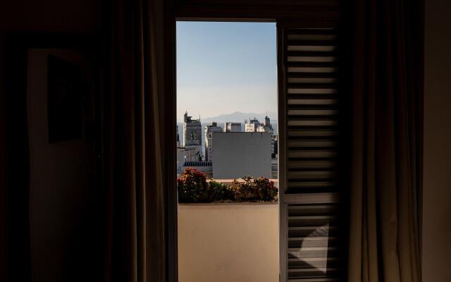 Lindo apto no centro Florianópolis RBH806