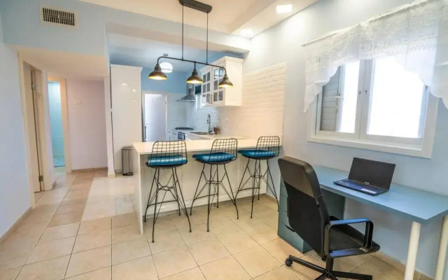 Windows on Netanya Luxury Penthouse Downtown