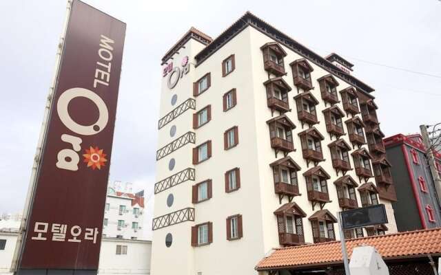 Ora Motel Chungju