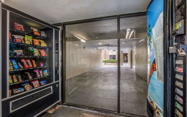 OYO Hotel Orlando Airport