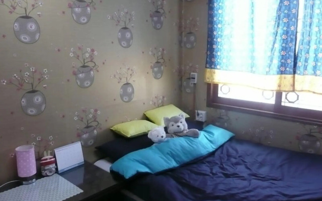 Springflower Guesthouse - Hostel