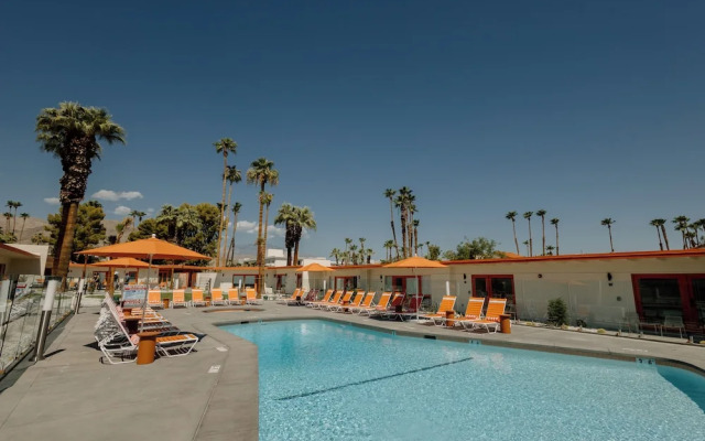 Mojave Resort - Adults Only